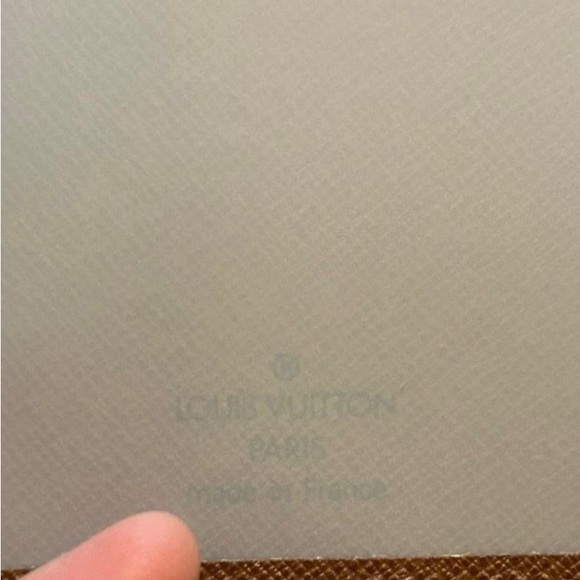 Authentic Louis Vuitton Brown Taiga Leather Card Holder Wallet, NWOT - Picture 5 of 6